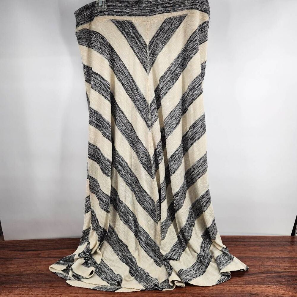 Chevron Cream Gray Maxi Skirt New Directions Like New Knit Women's XL